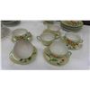 Image 4 : 19pce China Tea Set 