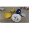 Image 6 : China Tea Pots , Gravy Boats , Creamers , Saucers & More 