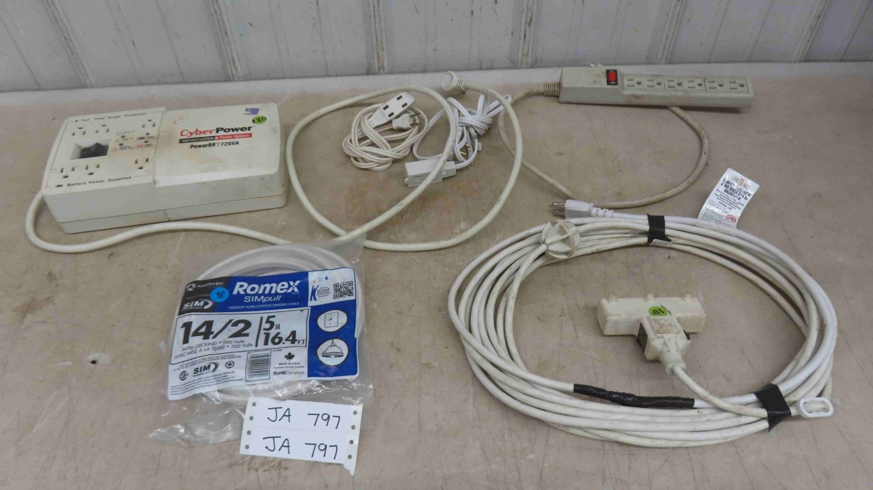 Cyberpower Powerbar Cyber Power Surge Protector , Extension Cords , Power Bar , New 16ft 14 ...
