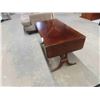 Image 3 : Duncan Phyfe Drop Leaf Coffee Table 21'' x 25'' x 59''