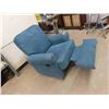 Image 5 : Living Room Recliner with Swivel Base - Good Condition