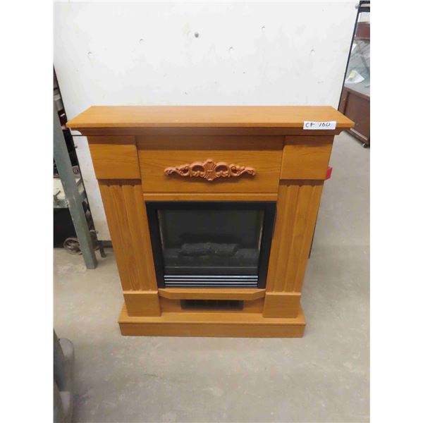 Oak Mantle with Electric 1500 Watt Fireplace-Style Heater 37'' x 32'' x 9'' 