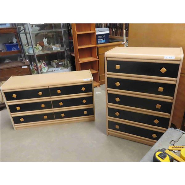2 Matching Modern Dressers 45'' x 30'' x 17'' & 29'' x 50'' x 17'' 