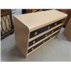 Image 7 : 2 Matching Modern Dressers 45'' x 30'' x 17'' & 29'' x 50'' x 17'' 