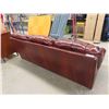 Image 5 : Leather Couch 84'' Wide 