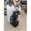 Image 1 : 11 Swinger Daiwa Golf Clubs and Bag