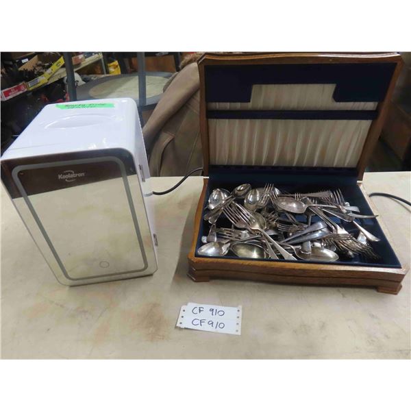 Beauty Fridge , Silverware in Box 