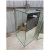 Image 2 : 2 Mirrored Stands 24'' x 10'' x 12'' 