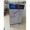 Image 5 : New Ove Ceiling Fan with Light 18 1/2'' x 18 1/2'' x 21 1/2'' 