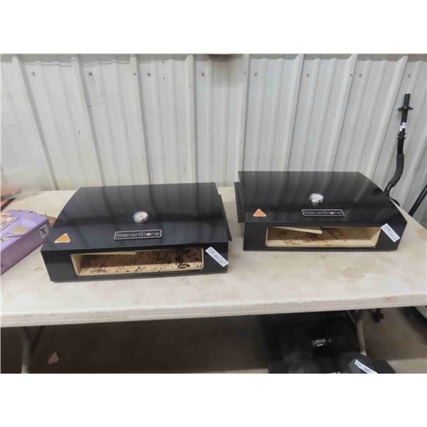 2 Bakerstone Pizza Cookers - Top Stone Broken on Both, Maybe Make One out of 