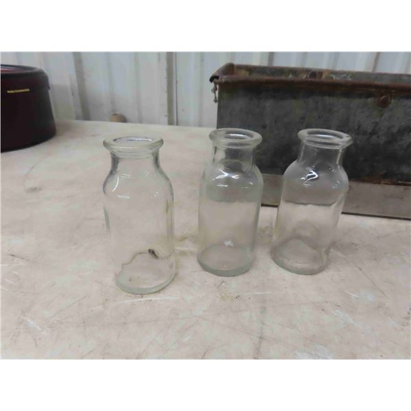 21 Sample Bottles , Metal Rack 