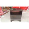 Image 2 : Night Table with Drawer 20 3/4'' x 16'' x 23 1/2'' , End Table 20'' x 20'' x 18'' 