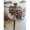 Image 3 : Modern Floor Lamp 