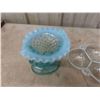 Image 7 : Fenton Vase, Dishes, Hen on Nest Candy Dish 