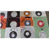 Image 2 : 300+ 45s Records : Ray Charles, Air Supply, Neil Diamond, Hank Williams & More - Lots of 