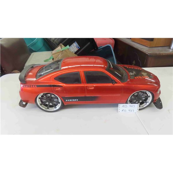 RC Dodge Hemi No Remote 30 1/4'' x 12'' x 10'' with MP3 Plug In - Missing Side View Mirror 