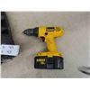 Image 2 : Dewalt 18V Drill , 2 Batteries , Charger & Case - All Working