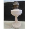 Image 2 : 2 Aladdin Parlor Oil Lamps with 1 Chimney