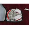 Image 8 : Like-New Beautiful Scuderia Ferrari Collection R300 Noise Cancelling Wired Headphones