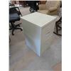 Image 2 : 2 Drawer Metal Filing Cabinet - No Key