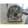 Image 2 : Honeywell Commercial Fan 19'' Diameter - Missing Knob, See Pictures 