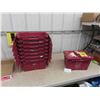 Image 1 : 8 Bins with Lids 9'' x 15'' x 11'' 