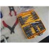 Image 2 : Snap Ring Pliers, Tap and Die , Allen Wrenches , Screw Extractors, Gear Puller, Plus