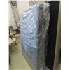Image 3 : Mattress 60'' W 