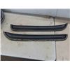 Image 8 : 4 Chevy Hubcaps , 4 Door Deflectors 