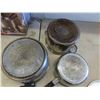 Image 8 : 2 Fondue Pots with Forks, Pots with Lids , Strainer, Pizza Pan , Stainless 