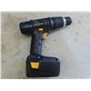 Image 2 : Mastercraft 18V Cordless Drill with Charger, 2 Batteries & Case 