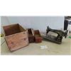 Image 1 : Singer Sewing Machine , Wood Crate 19 1/2'' x 12'' x 11'' 