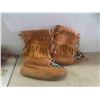 Image 2 : Mukluks , Ankle Height Boots Size 8 , 2 Pairs of Moccasins Sole Measures 9 1/4''