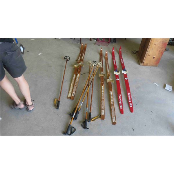 3 Sets of Downhill Skis + Poles 