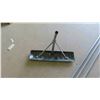 Image 3 : Snow Rake 