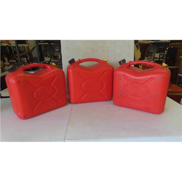3 Plastic Gas Containers 22.7L