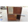 Image 2 : Wood Carpenters Box 37'' x 16 1/2'' x 21''
