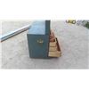 Image 3 : Wood Carpenters Box 37'' x 16 1/2'' x 21''