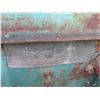 Image 8 : 1947 Ford Sedan 4 Door with Flathead 8 , Rusty (Stored Outside)