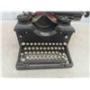 Image 2 : Royal Manual Typewriter 