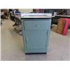Image 1 : Metal Cabinet 20'' x 16'' x 34 3/4'' with Drawer and Single Drawer