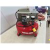 Image 2 : Porter Cable Compressor , 2 Lengths of Air Hose , Air Chuck & More 