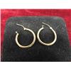 Image 2 : 10kt Gold Earrings Total Weight 0.8 Grams 