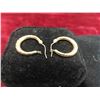 Image 2 : 14kt Gold Earrings Total Weight 0.9 Grams 