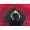 Image 2 : 10kt Gold and Diamond Ring Size 6 Total Weight 2.2 Grams 