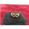Image 3 : 10kt Gold Ring Size 8.5 Total Weight 4.2 Grams 