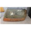 Image 2 : 1999 Jeep Grand Cherokee Headlights (Used) 