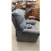 Image 2 : Power Recliner