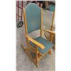 Image 2 : 2 Folding Rocking Chairs , Stepper 