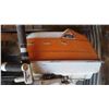 Image 2 : Pallet Lot: 3 Outboard Motors Have Compression and Shifts , 2 Marine 